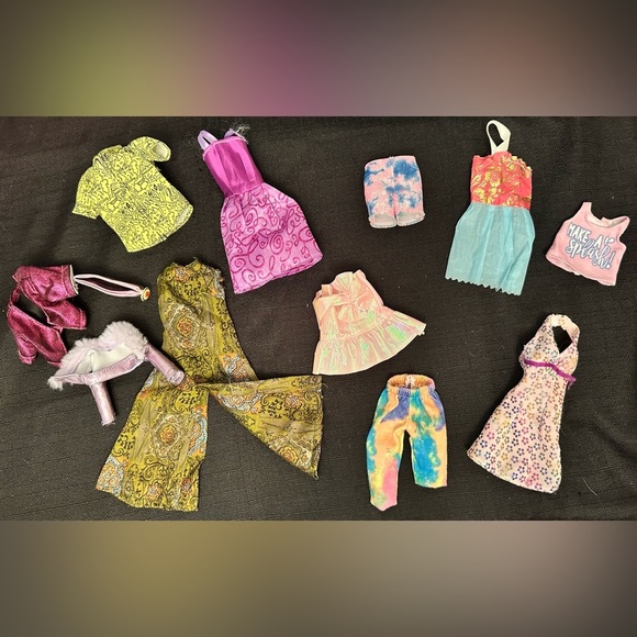 Vintage Collectable And Modern Lot Of Barbie Clothing 12 Items - Picture 1 of 6